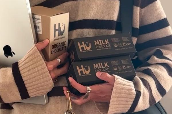 Win Hu Chocolate: New Year, Same Chocolate Giveaway